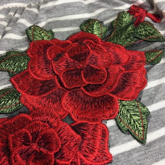 Grey Stripe Off Shoulder Top Embroidered Rose - Picture 5 of 8